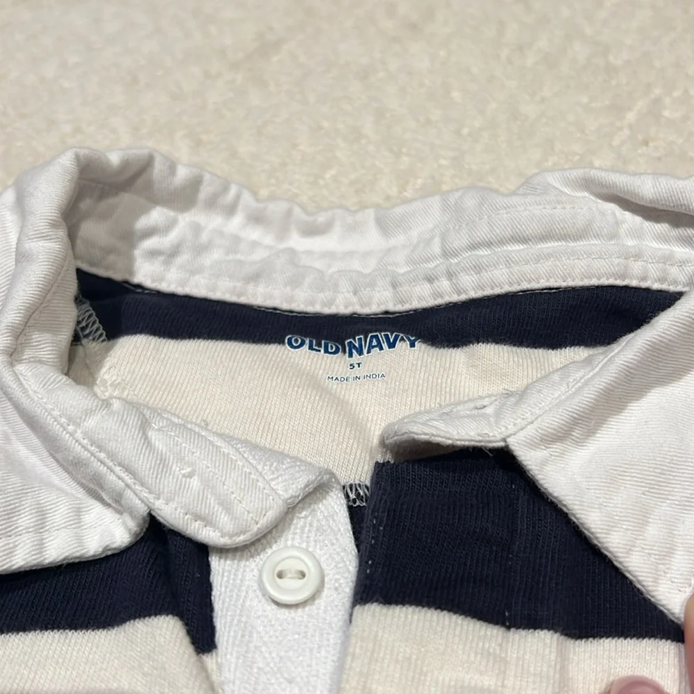 Old navy | 5t ivory and navy striped rugby polo